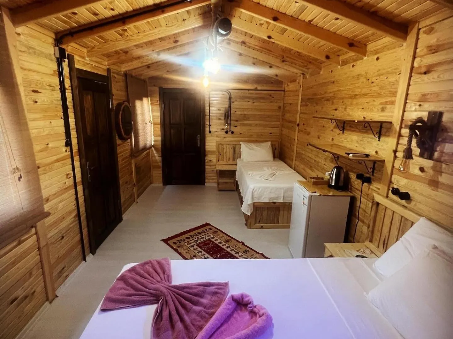 Vrasna Houses Dikili