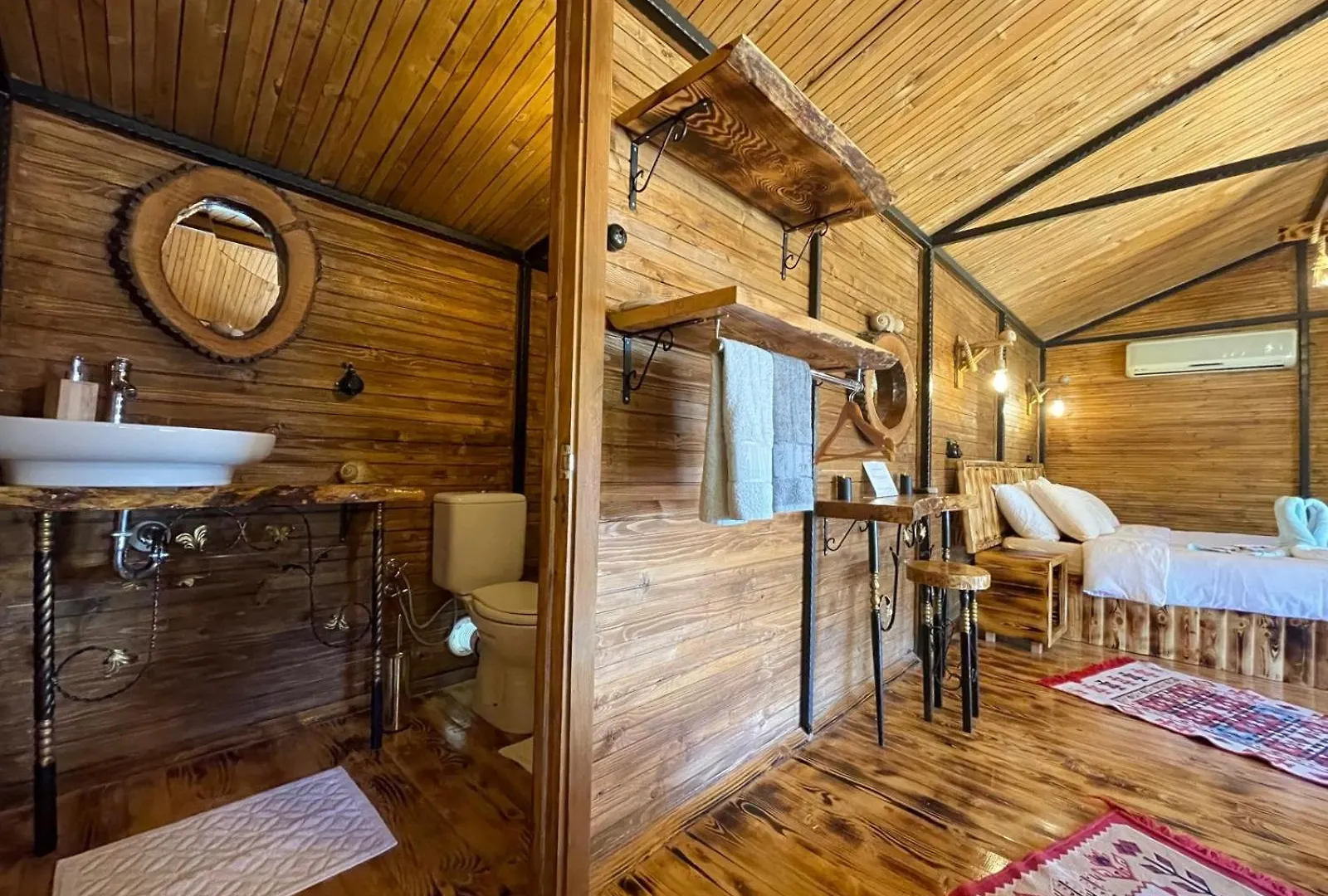 Vrasna Houses Дикили Турция